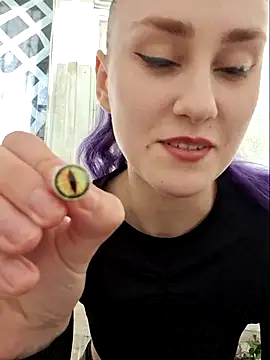 Erotic Synth Goddess online show from April 26, 3:10 pm