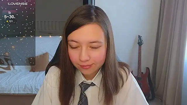 Snapshot of Lina_Brownie chatting on October 19, 4:14 am Lina Brownie online show from October 19, 4:14 am