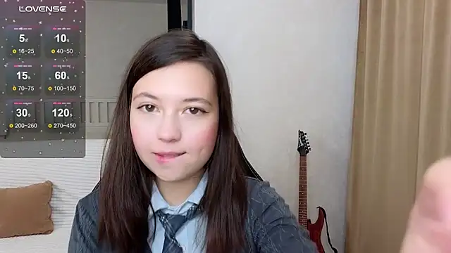 Snapshot of Lina_Brownie chatting on October 16, 12:57 am Lina Brownie online show from October 16, 12:57 am