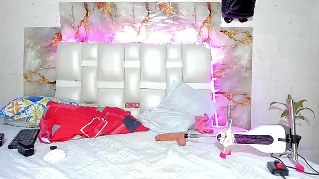 Anny jhonsonx online show from June 6, 7:03 am