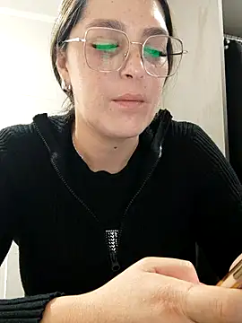 Daniela77771 online show from April 17, 3:14 pm