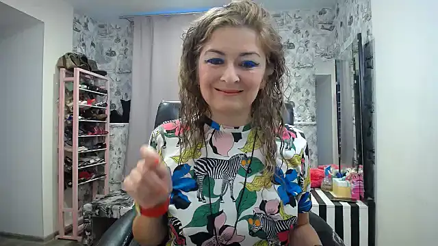 Helen1974 online show from July 31, 2:40 pm