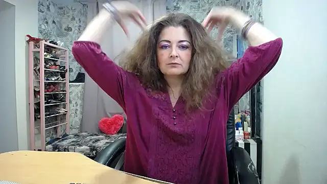Helen1974 online show from May 21, 2:04 pm