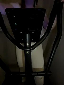 -R0sa-8ella- online show from September 8, 10:20 pm