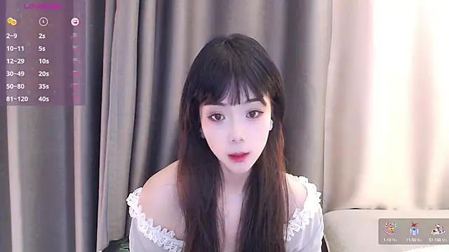 stella lolio online show from October 14, 5:32 am