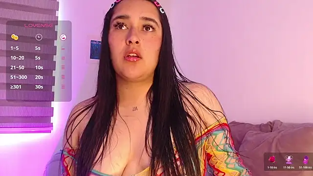 Megan FE online show from October 25, 2:14 pm