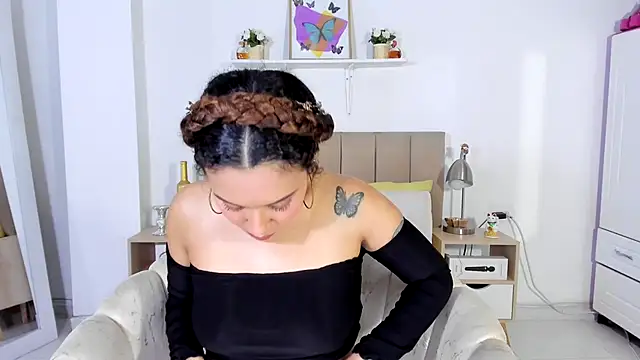 Zoe Gruber online show from April 23, 11:18 pm