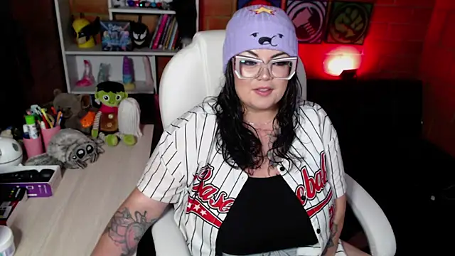 juliette rd online show from December 20, 6:28 am