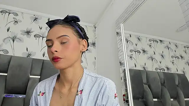 Ehotloveaxxx online show from November 30, 3:05 pm