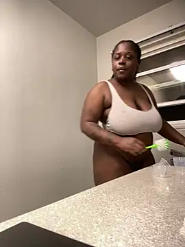 fantasygyal online show from June 7, 3:02 am