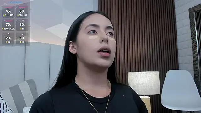 Julietasantos   online show from March 26, 6:42 pm