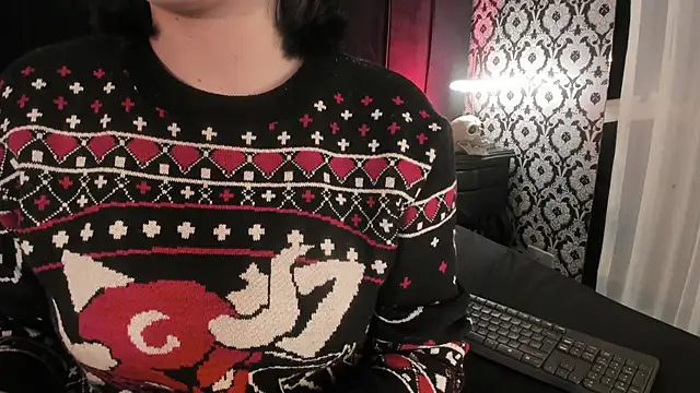 Adeelinee online show from December 18, 8:02 pm