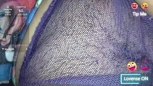 white sexy  online show from April 24, 12:30 pm