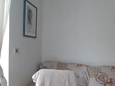 Snapshot of danasantoreal chatting on September 30, 7:58 am danasantoreal online show from September 30, 7:58 am