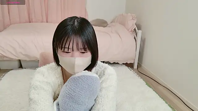 suzuuuuu online show from March 19, 1:15 pm