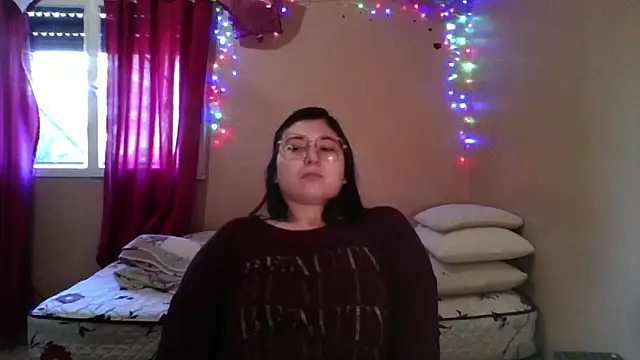 imsohornydacom online show from April 4, 7:56 pm