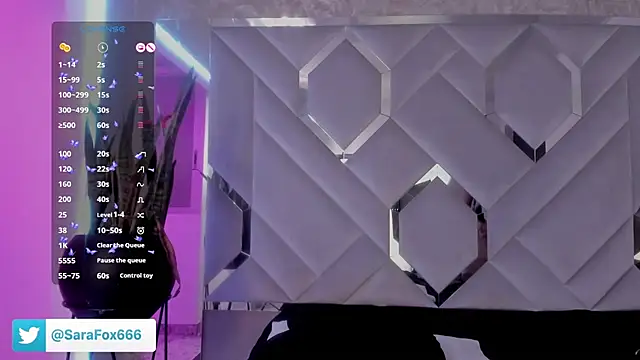 Sara Foxx1 online show from October 12, 9:17 pm