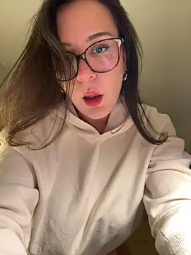 Its Jade online show from January 13, 8:46 pm