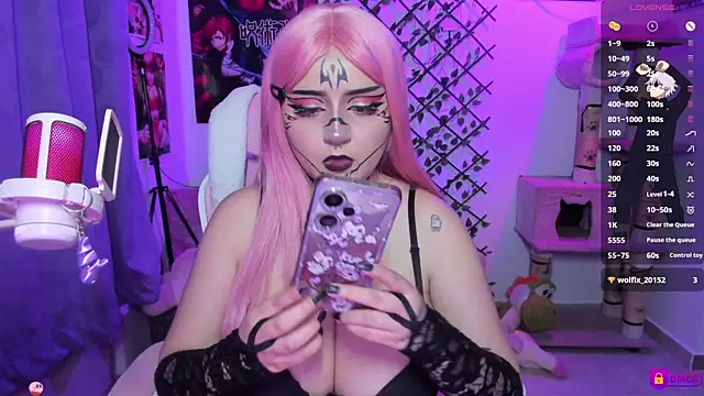 MaddyFooxx online show from June 28, 11:55 pm