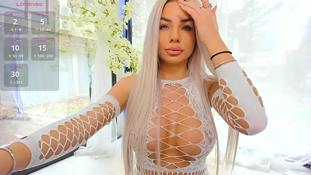 Russian Ava online show from November 4, 8:19 am