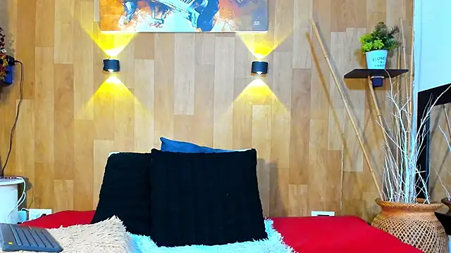 marianaa90 online show from April 22, 4:48 pm