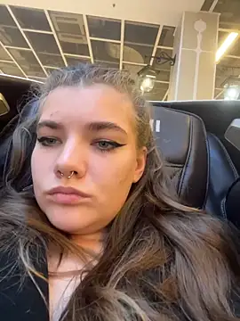 Holy Tereza online show from May 10, 3:47 pm