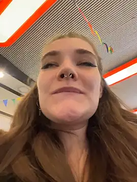 Holy Tereza online show from April 22, 4:04 pm