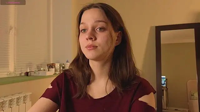 Addelin Moon online show from November 20, 4:30 pm