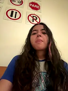 ViolettaSummer online show from December 5, 1:45 pm