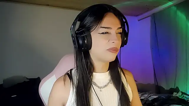 Dollbehavior  online show from January 15, 8:31 am