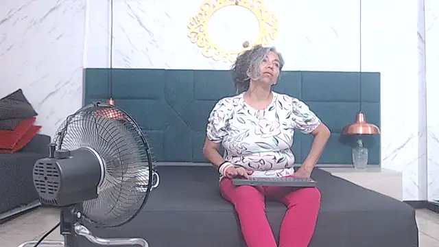 chanel grant online show from March 31, 7:58 pm