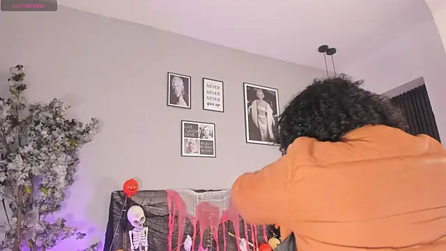 Katejordan online show from October 28, 3:45 am