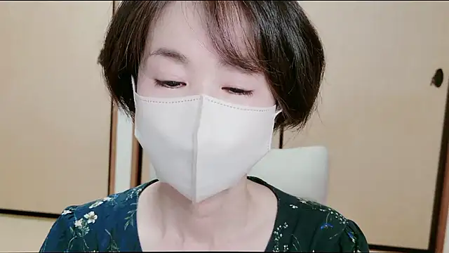 xxArisaxx online show from April 22, 1:08 pm