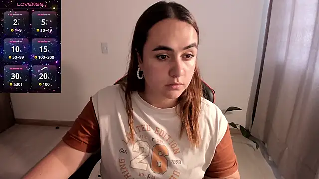 maryluna95 online show from April 27, 8:39 pm