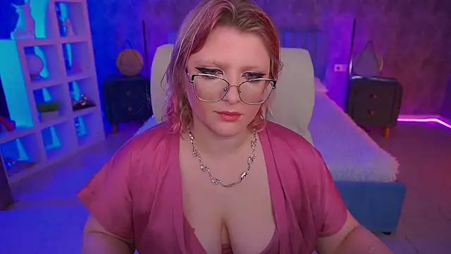 CoolTatis online show from June 7, 5:36 am