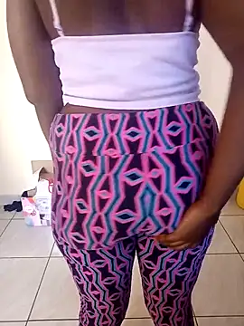 zainabsmile online show from December 3, 11:12 am