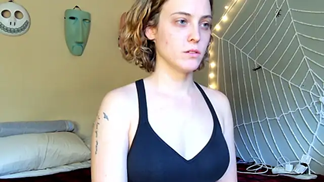 beaubrookeent online show from November 2, 9:51 pm