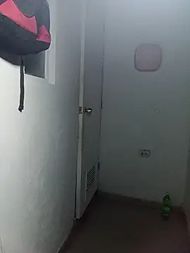 KarameloVzla online show from April 28, 2:27 am