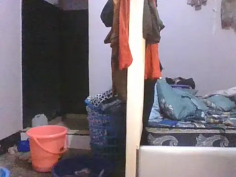 Hungryslit online show from November 12, 2:26 pm