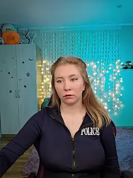 D0nna  online show from April 27, 11:02 pm