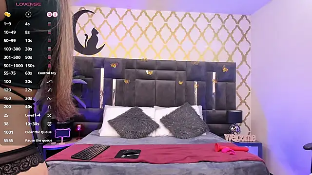 RubbyTaylor online show from November 17, 2:40 pm