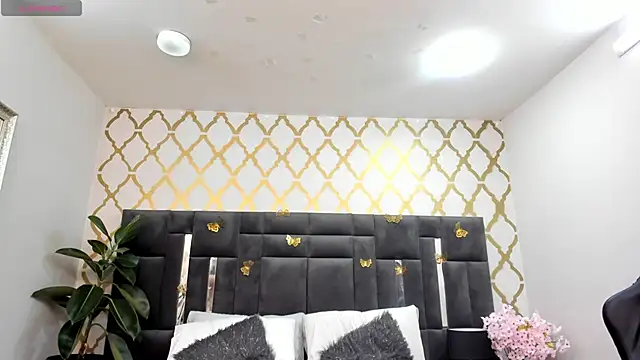 RubbyTaylor online show from September 23, 2:37 pm