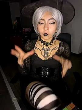 Snapshot of _Gothiccbitch_ chatting on October 9, 7:56 am Gothiccbitch online show from October 9, 7:56 am