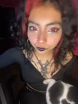 Snapshot of _Gothiccbitch_ chatting on September 9, 4:34 am Gothiccbitch online show from September 9, 4:34 am