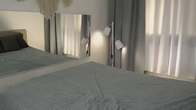 Cassie Kelman online show from April 27, 9:34 pm