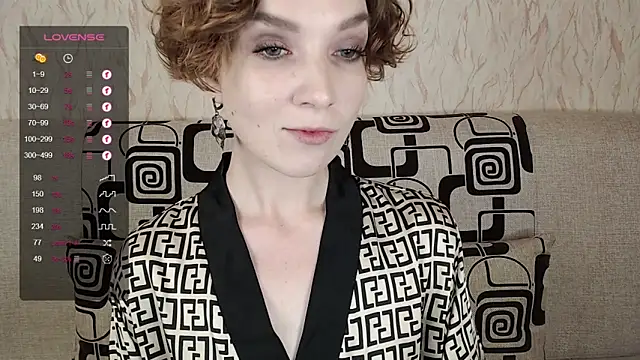 TinaWince online show from October 2, 4:50 am