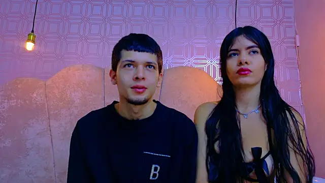 kendalltaylorr online show from March 19, 3:22 am