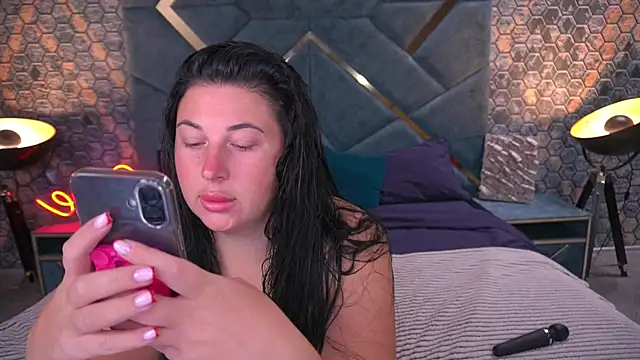 Snapshot of ArianaDarkk chatting on September 24, 7:46 pm ArianaDarkk online show from September 24, 7:46 pm
