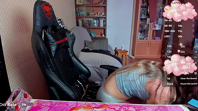 cutieMila online show from March 17, 10:30 am