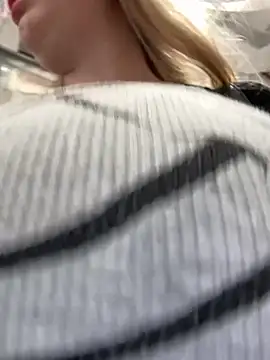 Snapshot of Teya_moon_ chatting on September 27, 12:56 pm Teya moon  online show from September 27, 12:56 pm